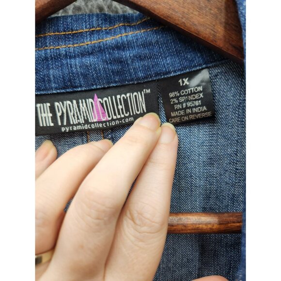 Womens 1X Denim Ruffled Hem Jacket By The Pyramid Collection - Picture 2 of 5